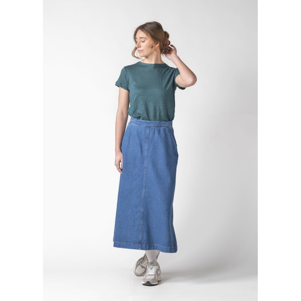 Amber denim skirt