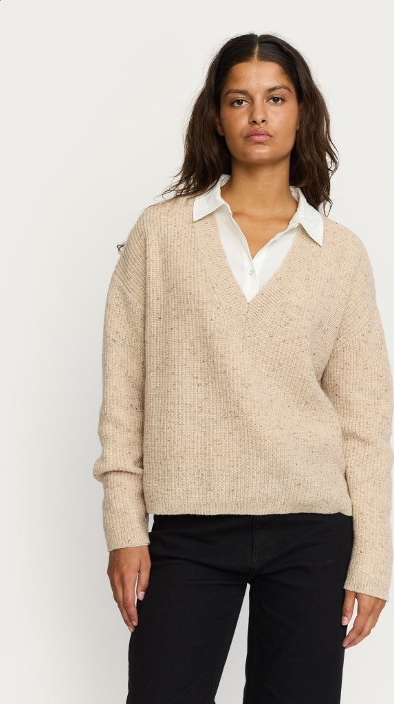 SRWest V-Neck Knit