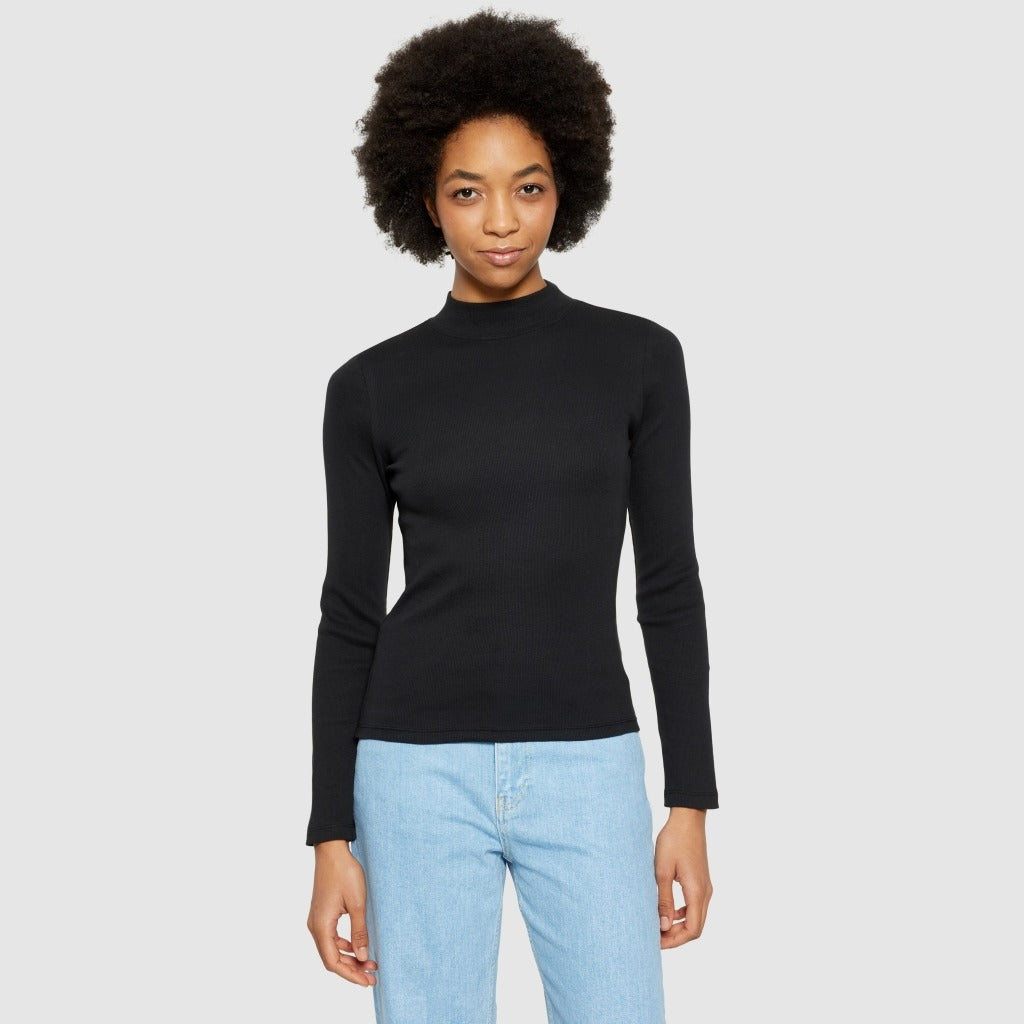 Rib high neck long sleeved