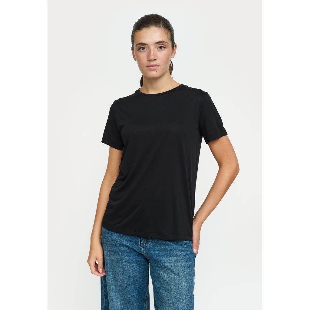 SRElla T-shirt