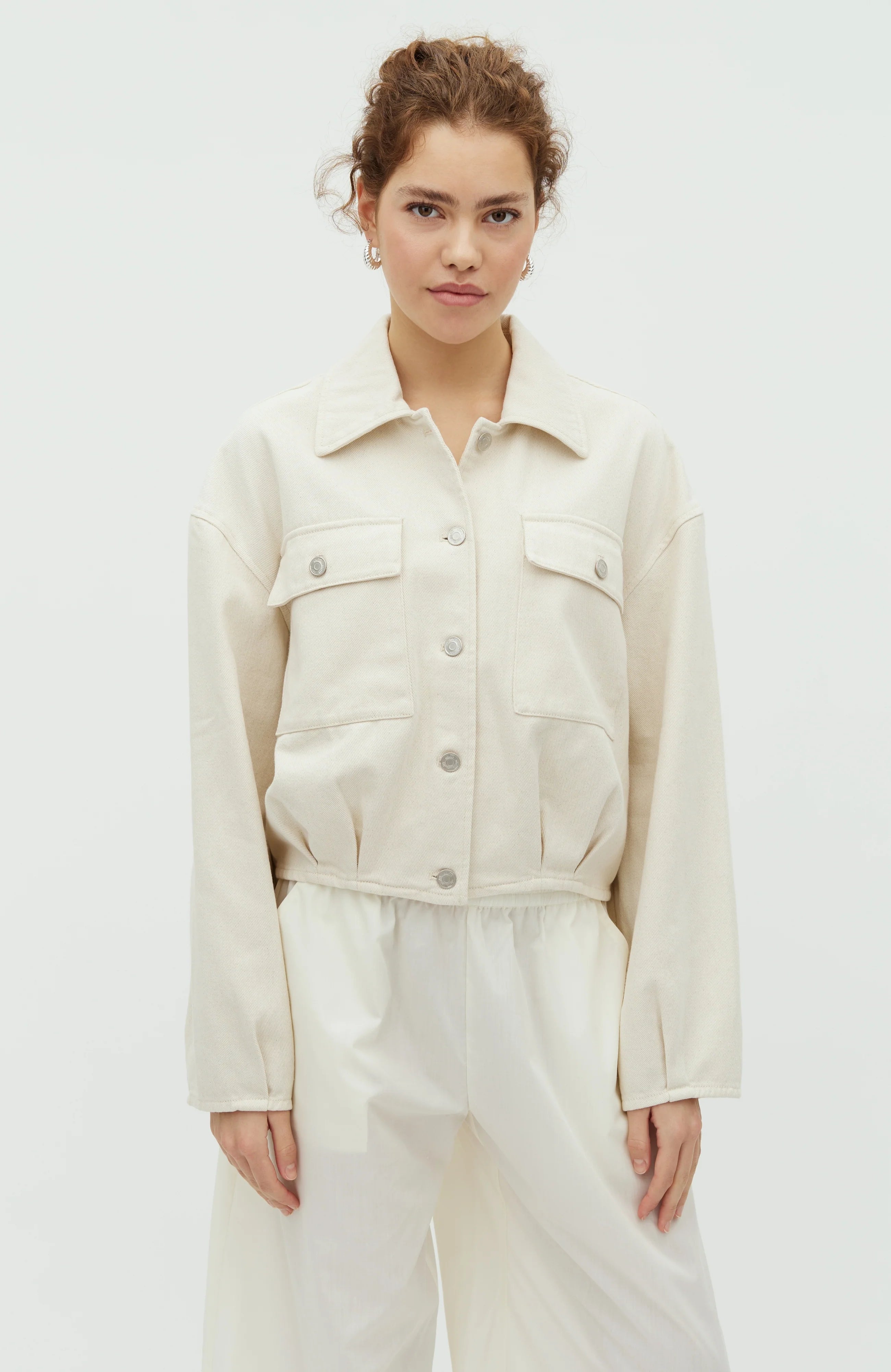 Geviva-M, Lalette, Jacket