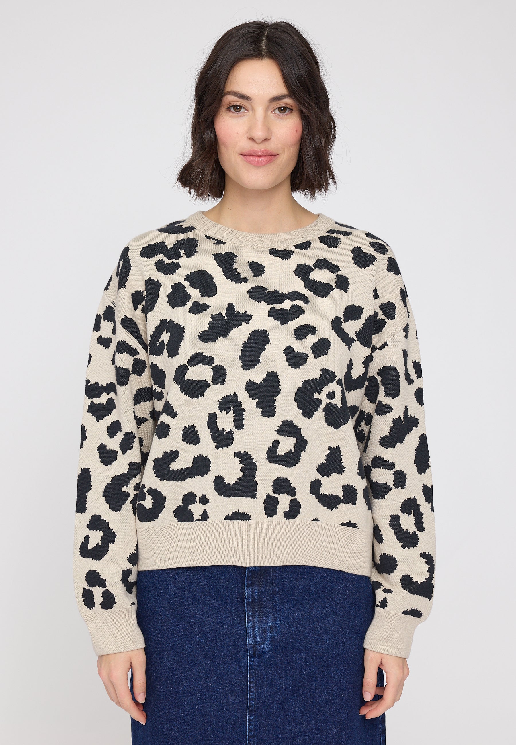 Leo Jacquard Knit Jumper