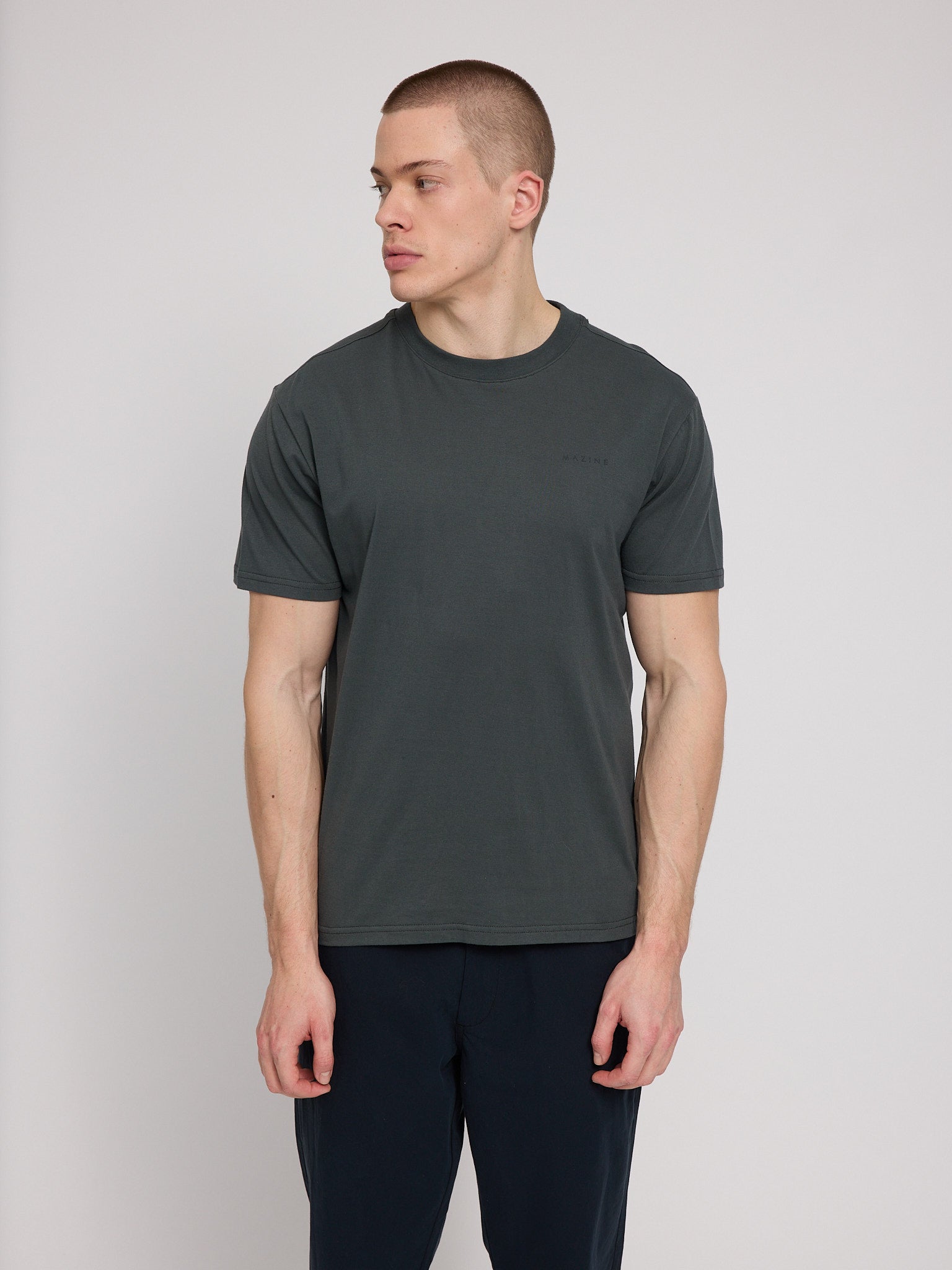 Basic T-Shirt bottle