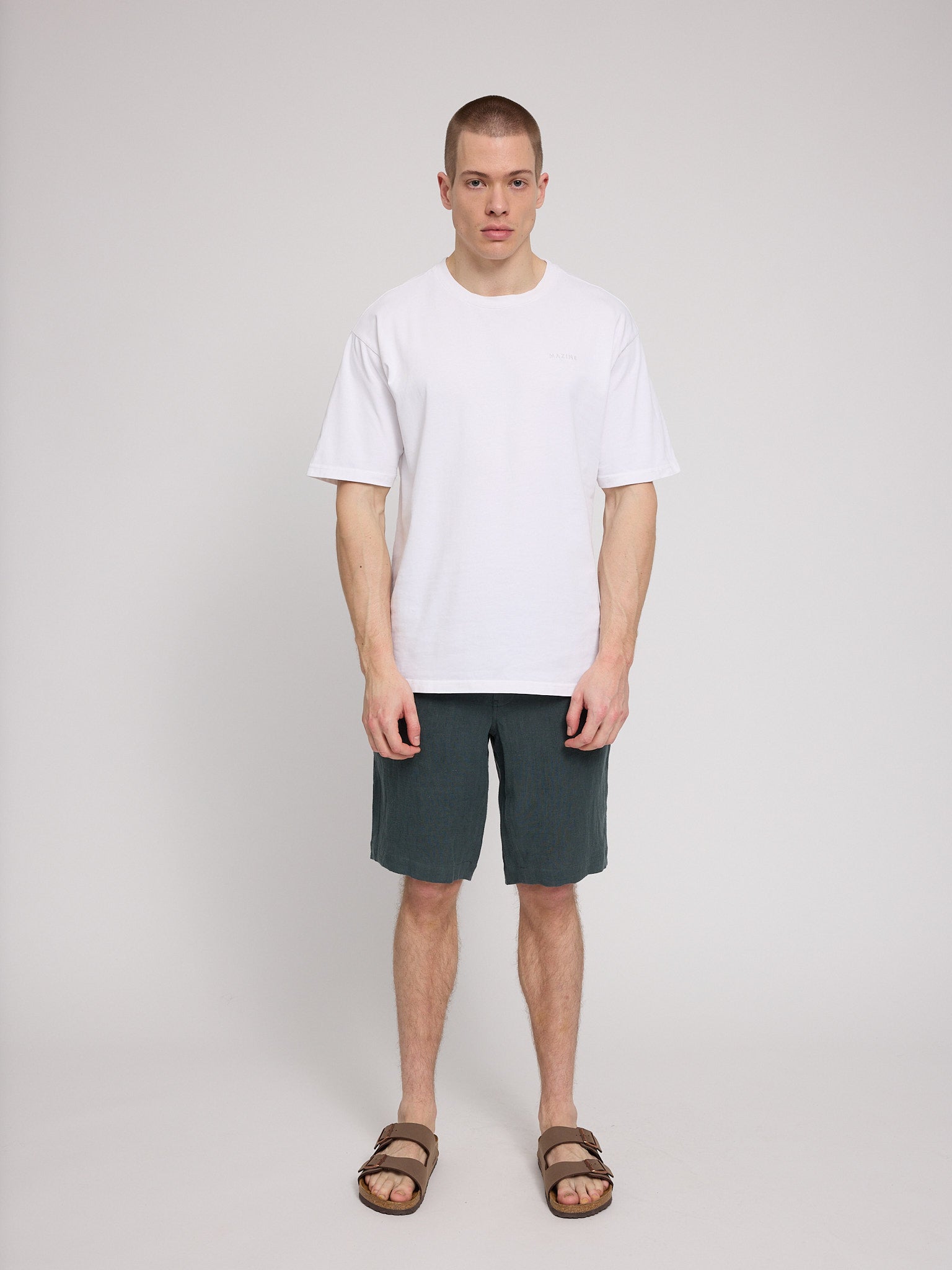 Regular Linen Shorts bottle
