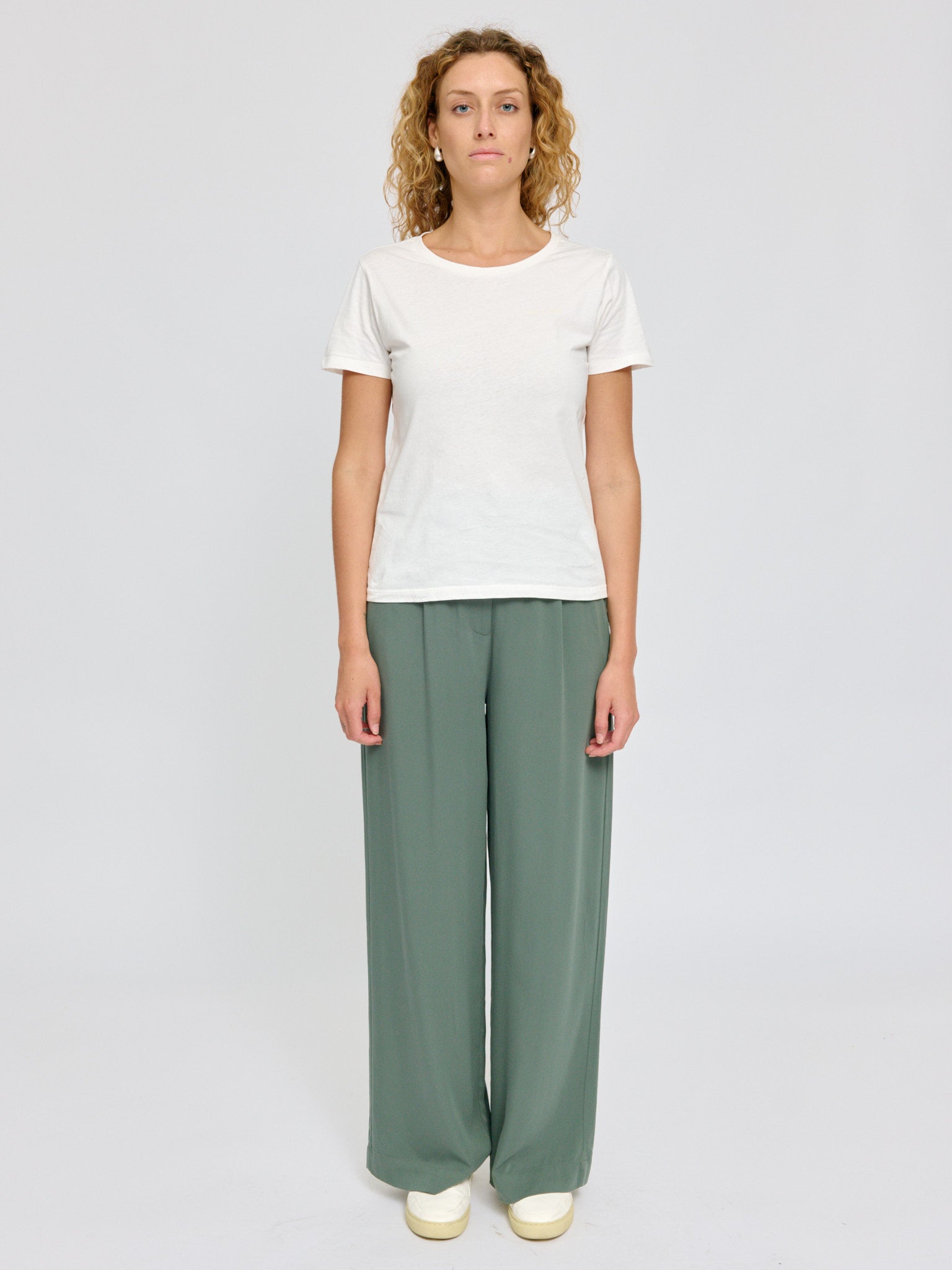 Pleated Viscose Pants