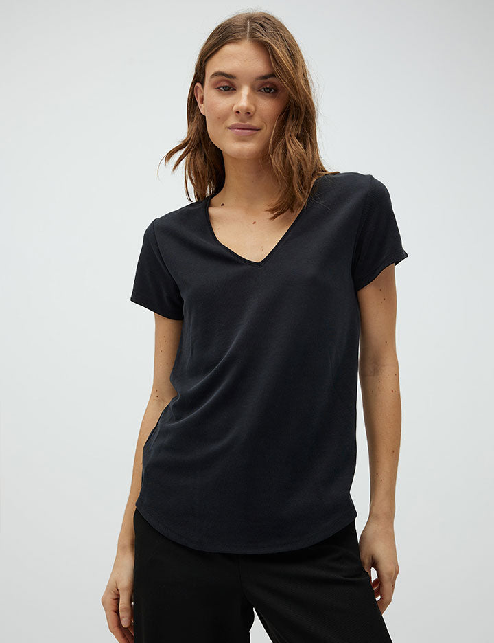 Luvanna-M, Bosko, T-Shirt