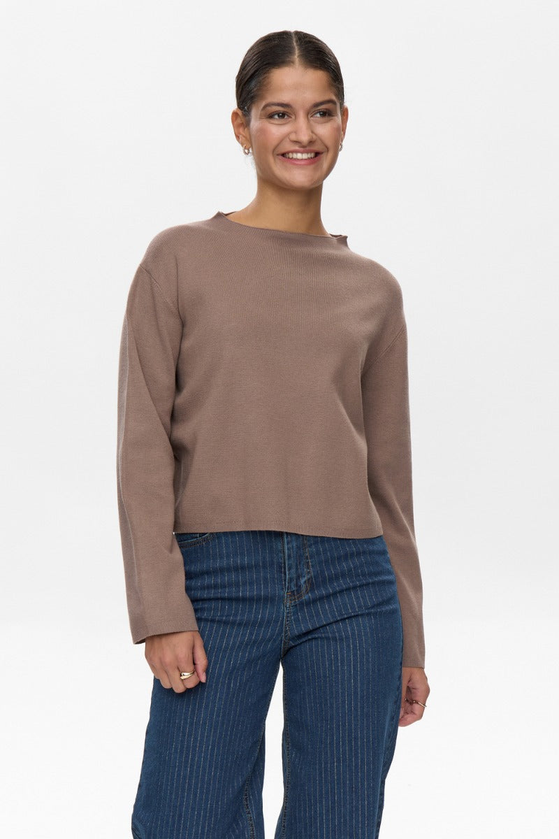 Nucarma Crop Pullover