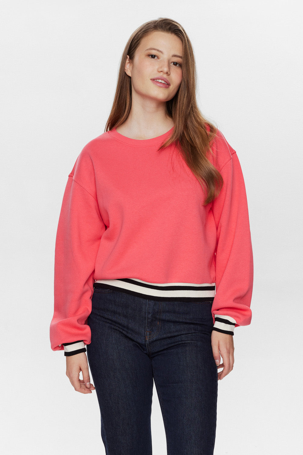 Nuada Sweat