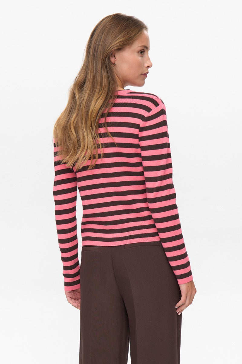 Nustripy Pullover