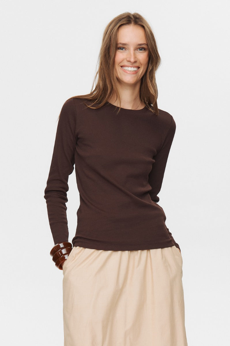 Nuriley LS Tee
