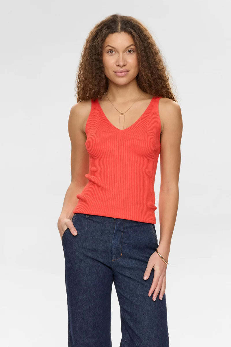Nucerys Cropped Top