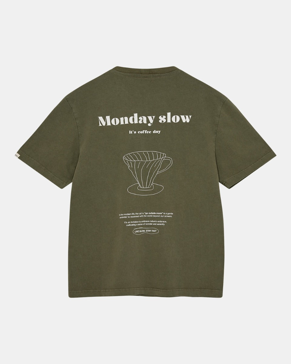 Akkikki Monday Slow Tee