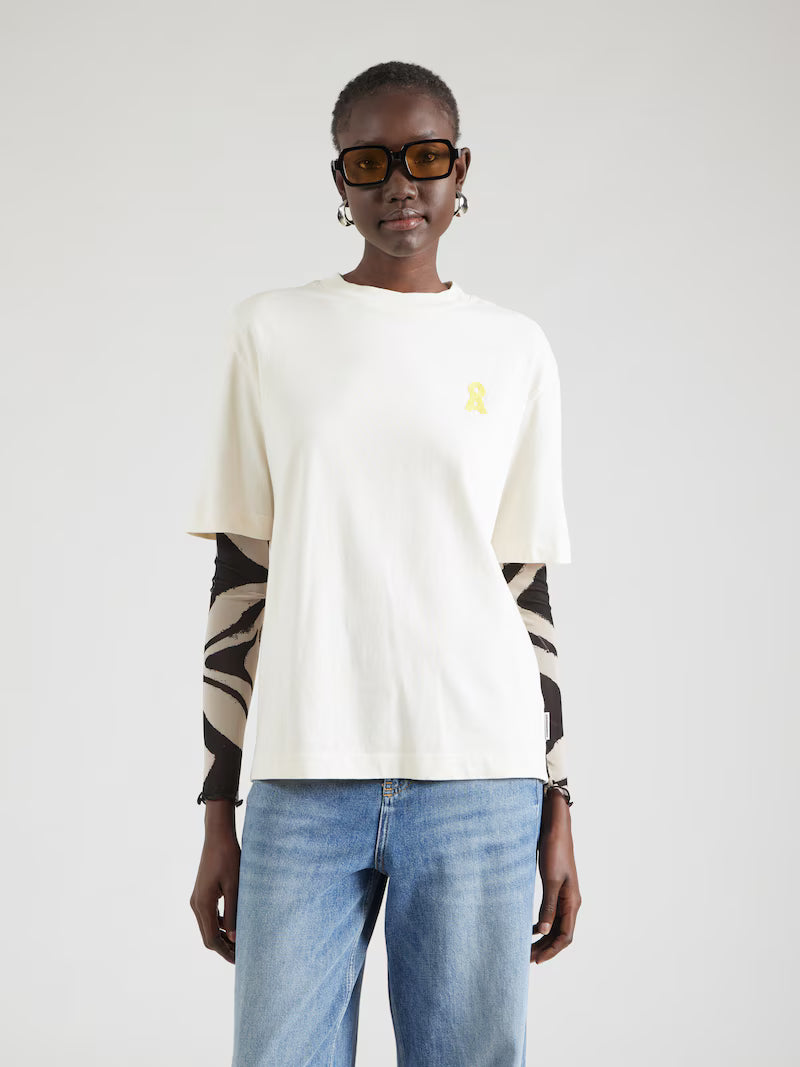 Iconic A Tarjaa T-Shirt gelbes A