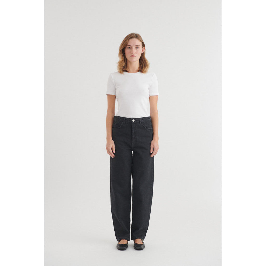 Ea Black Jeans