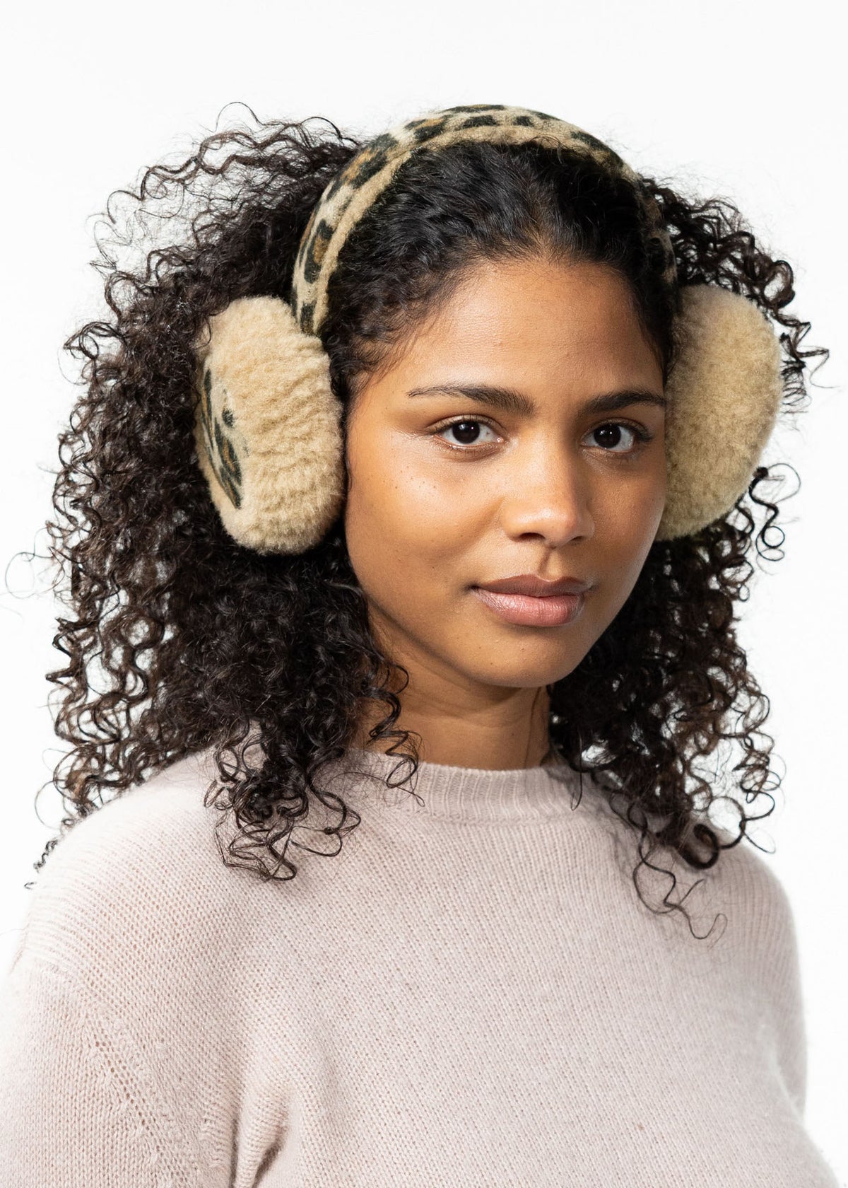 Maighread Earmuffs brown one size