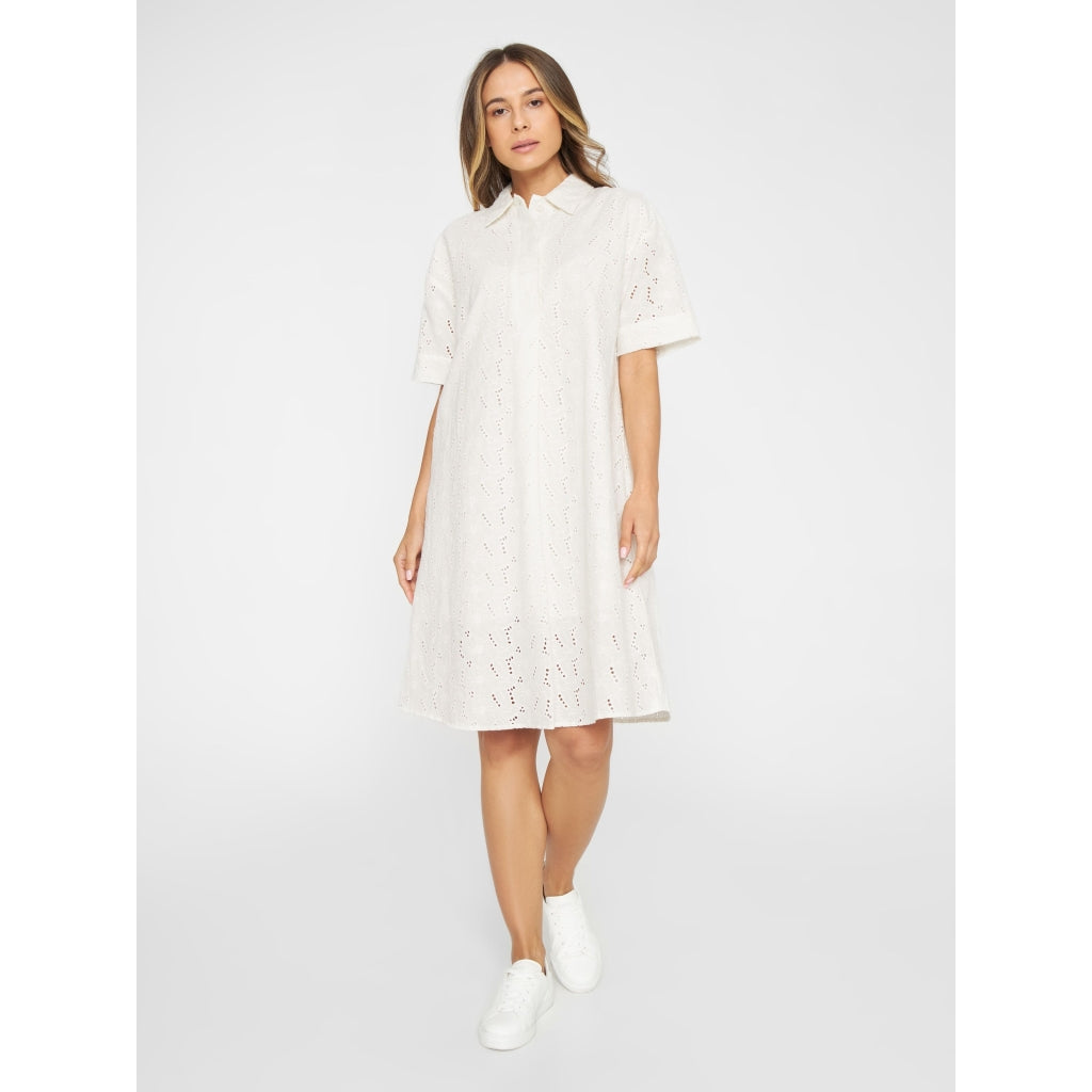 A-shape broderi anglaise dress