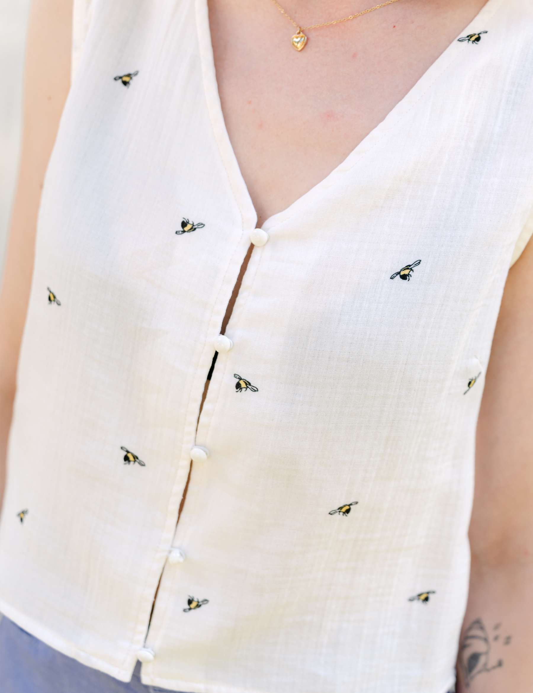 Bee Nice Vest Top