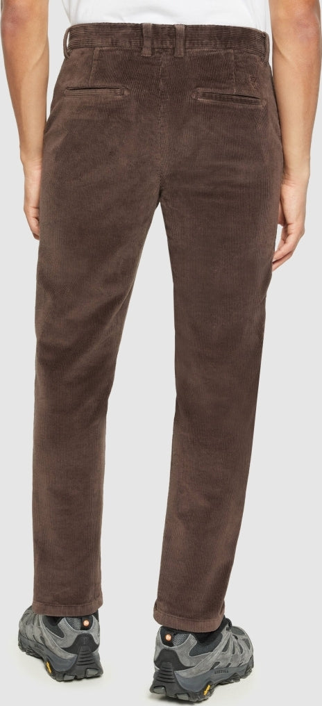 CHUCK regular 8-wales corduroy chino pants