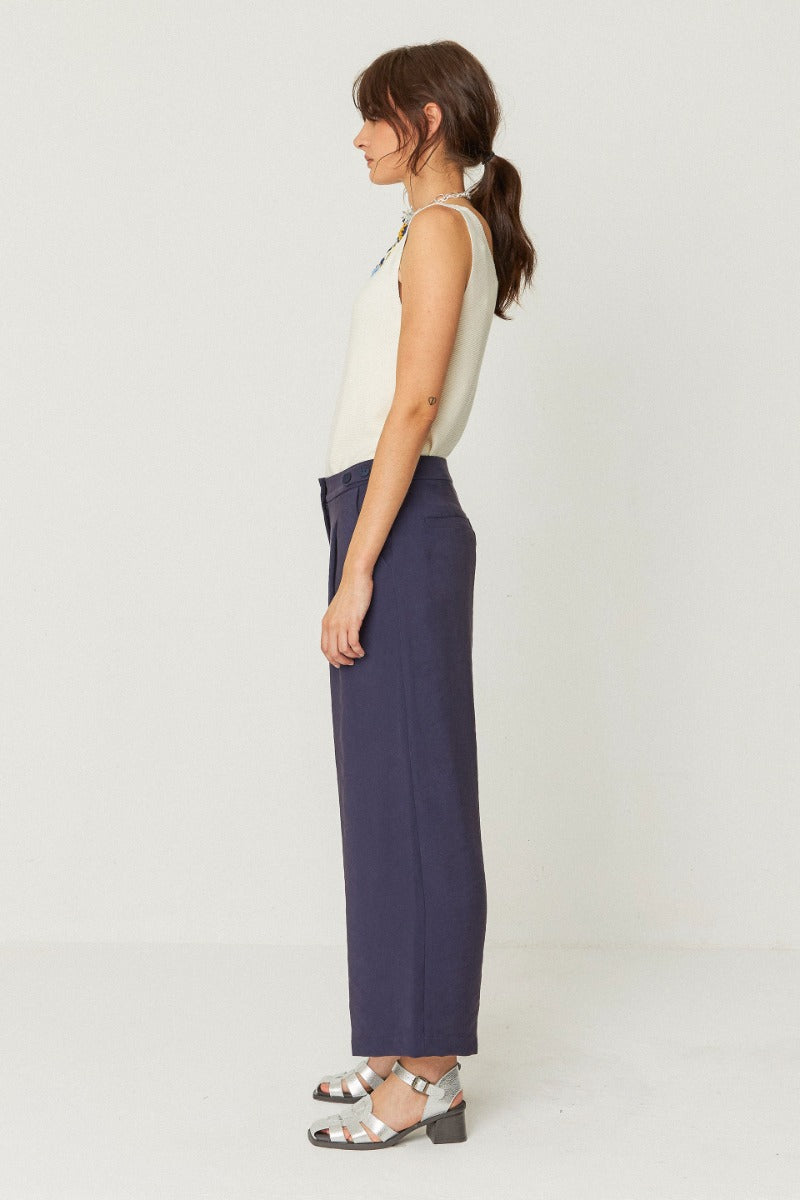 Ilia Trouser