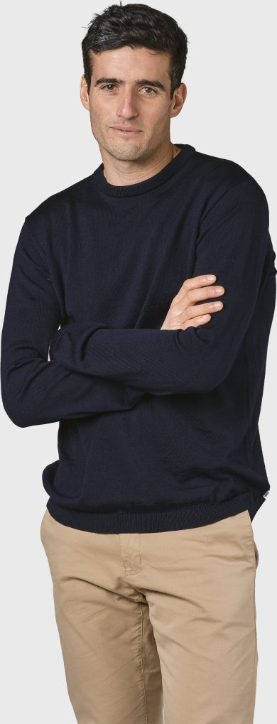 Mens basic merino knit