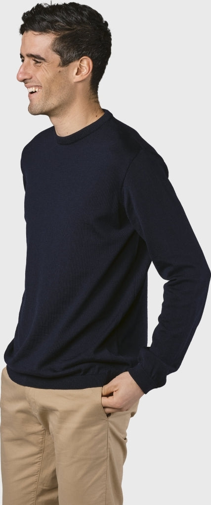 Mens basic merino knit