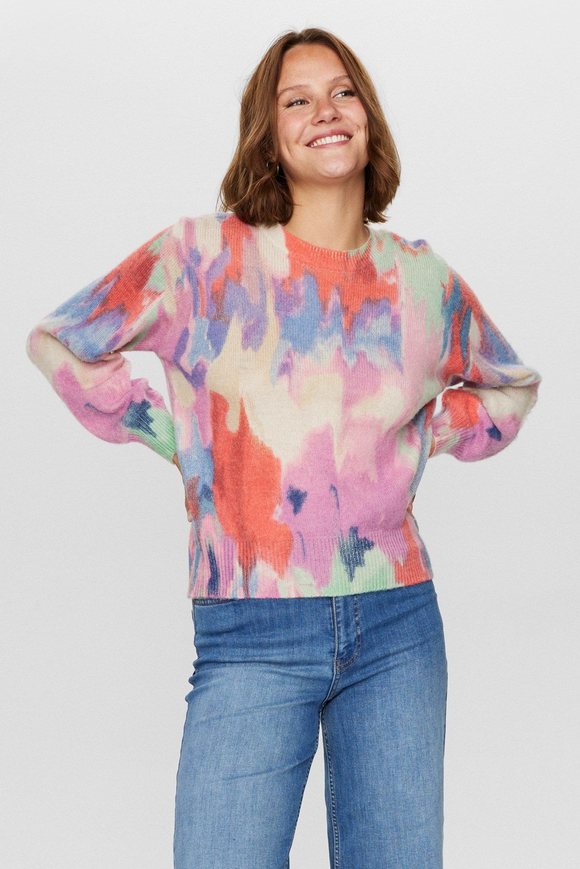 Nublurry Pullover