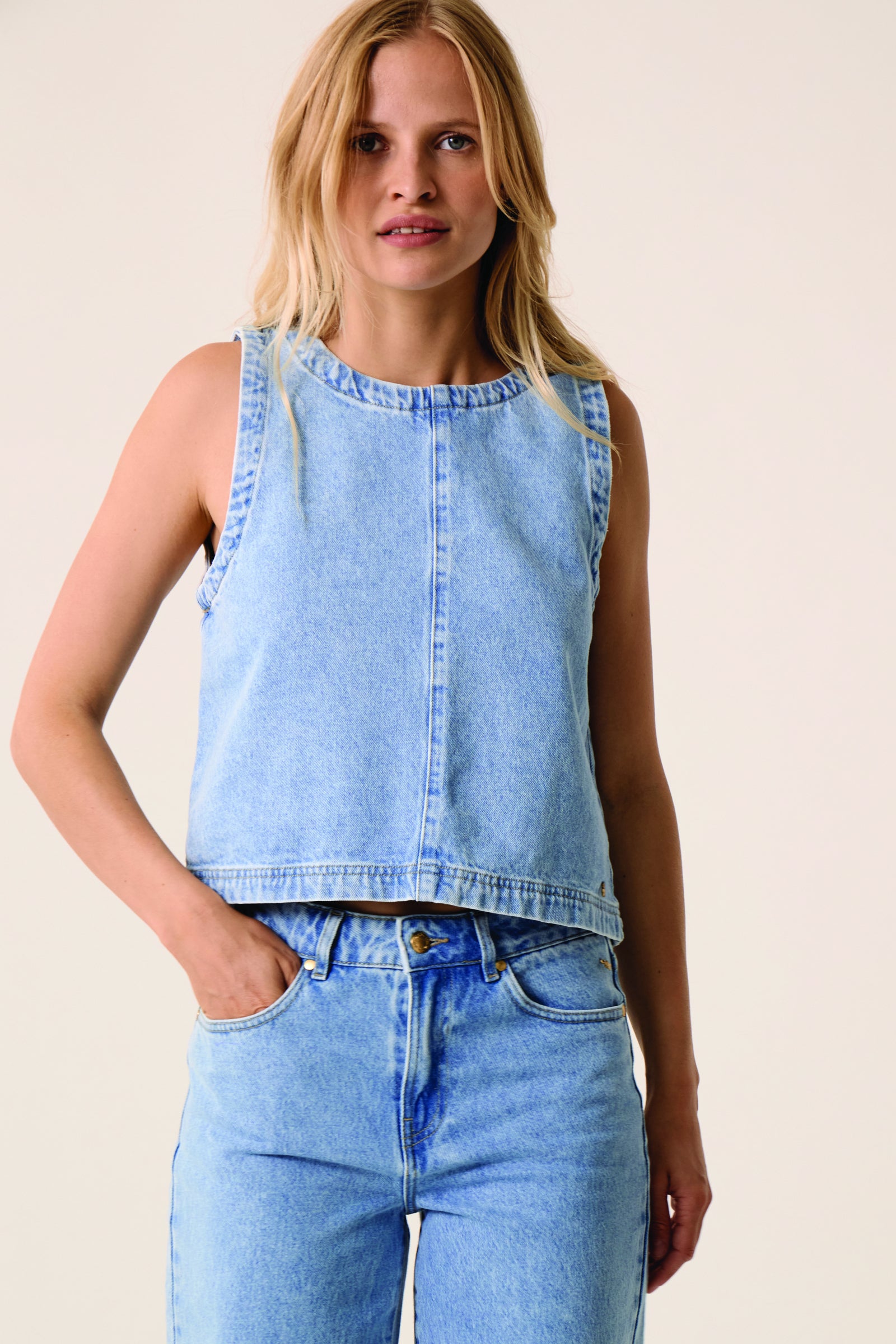 Louzou Tank Top