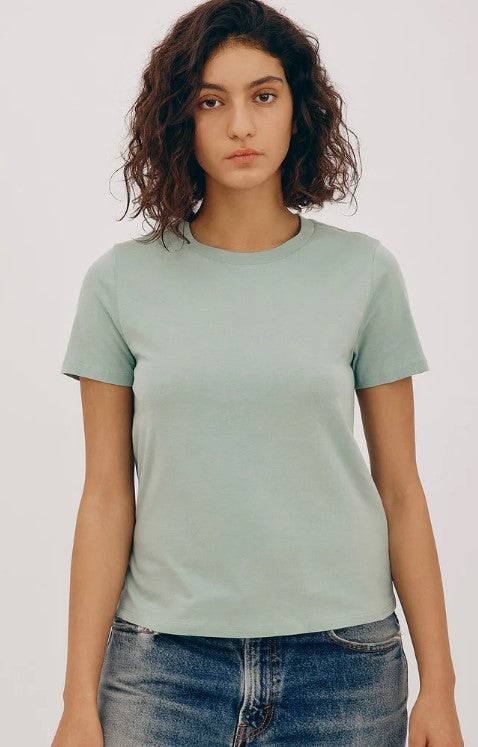 True Regular Tee