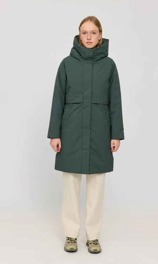 Lyn Parka