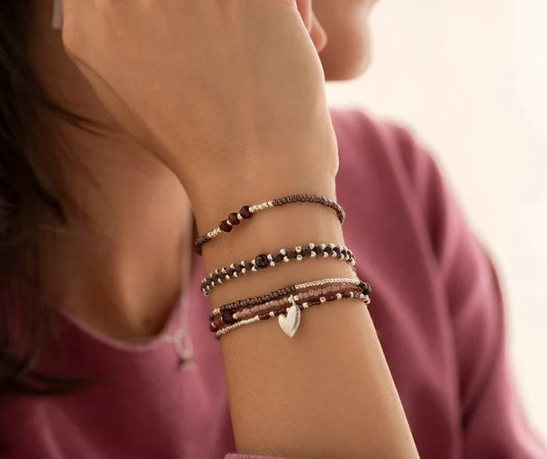 Eternal Granat silberfarbiges Armband