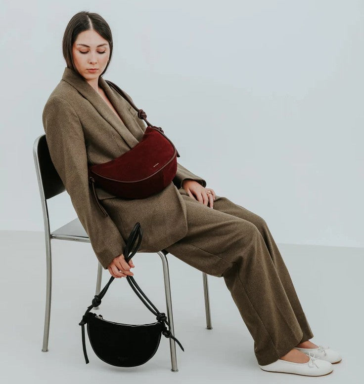 Half Moon Shoulderbag with Knots