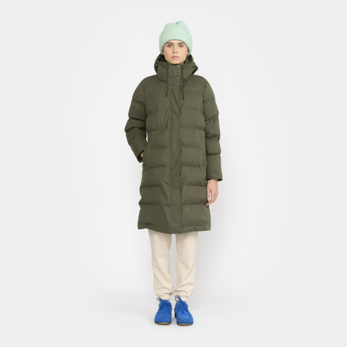 Hooded puffer coat