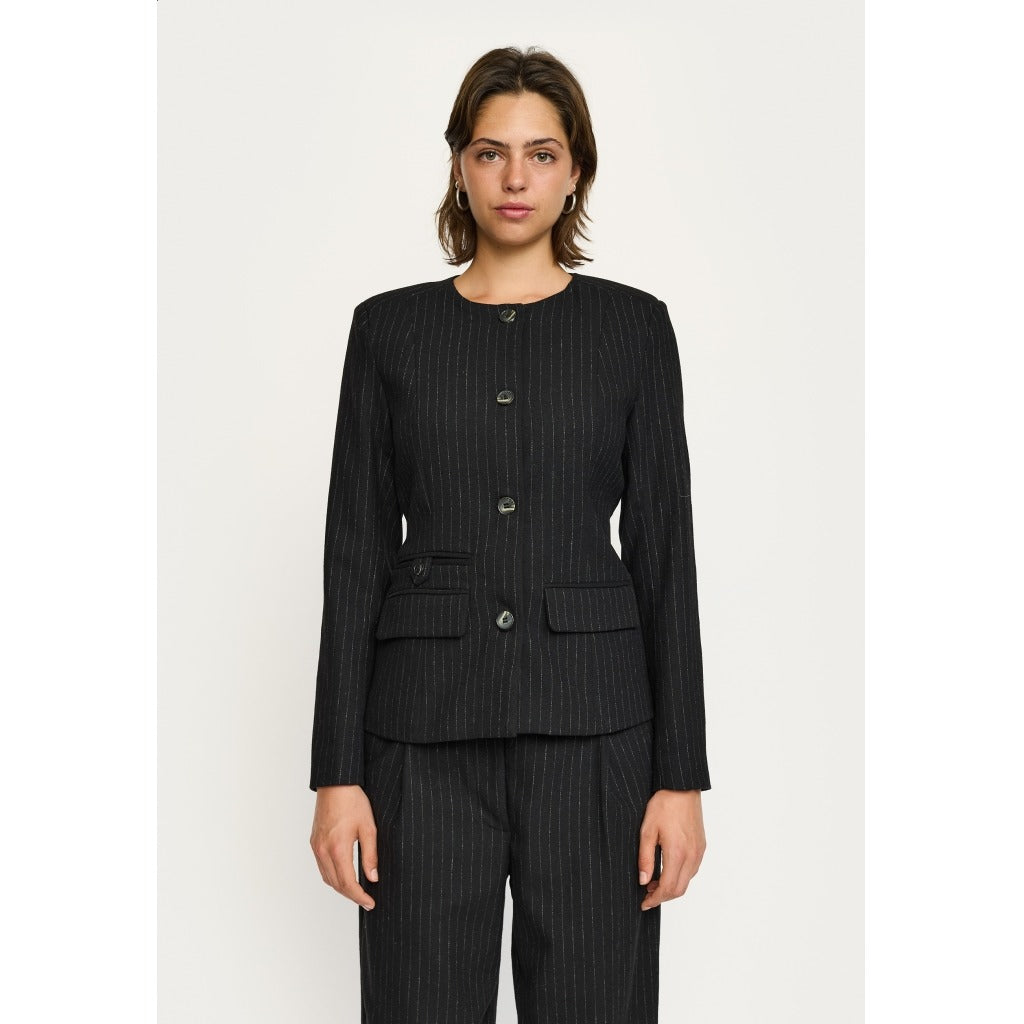 SRYvonne Round Neck Blazer