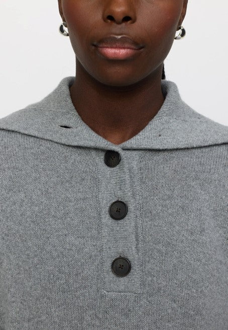 SRLuni Spread Collar Knit