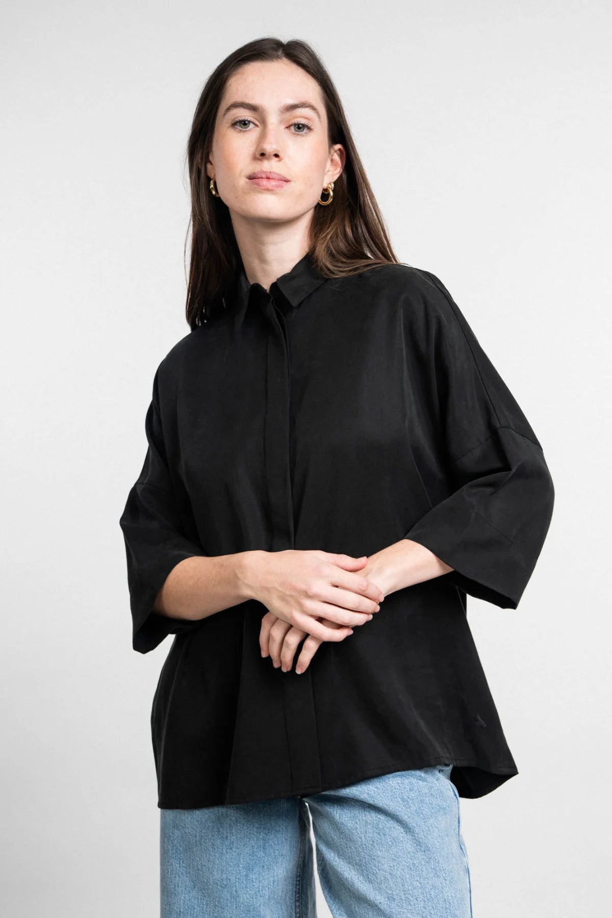 Hinata lyocell charcoal Bluse