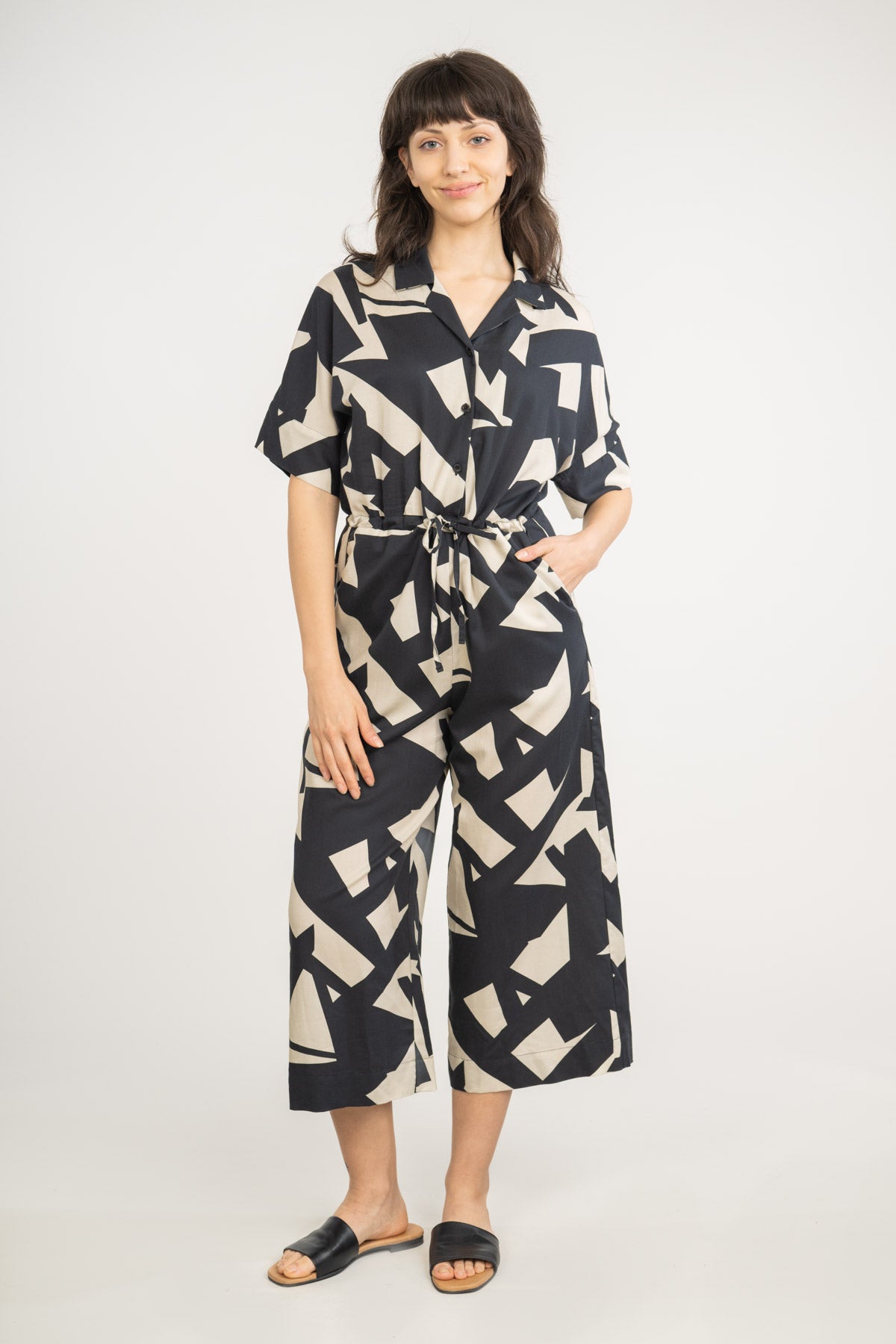 Ophelia AOP splitter black Jumpsuit