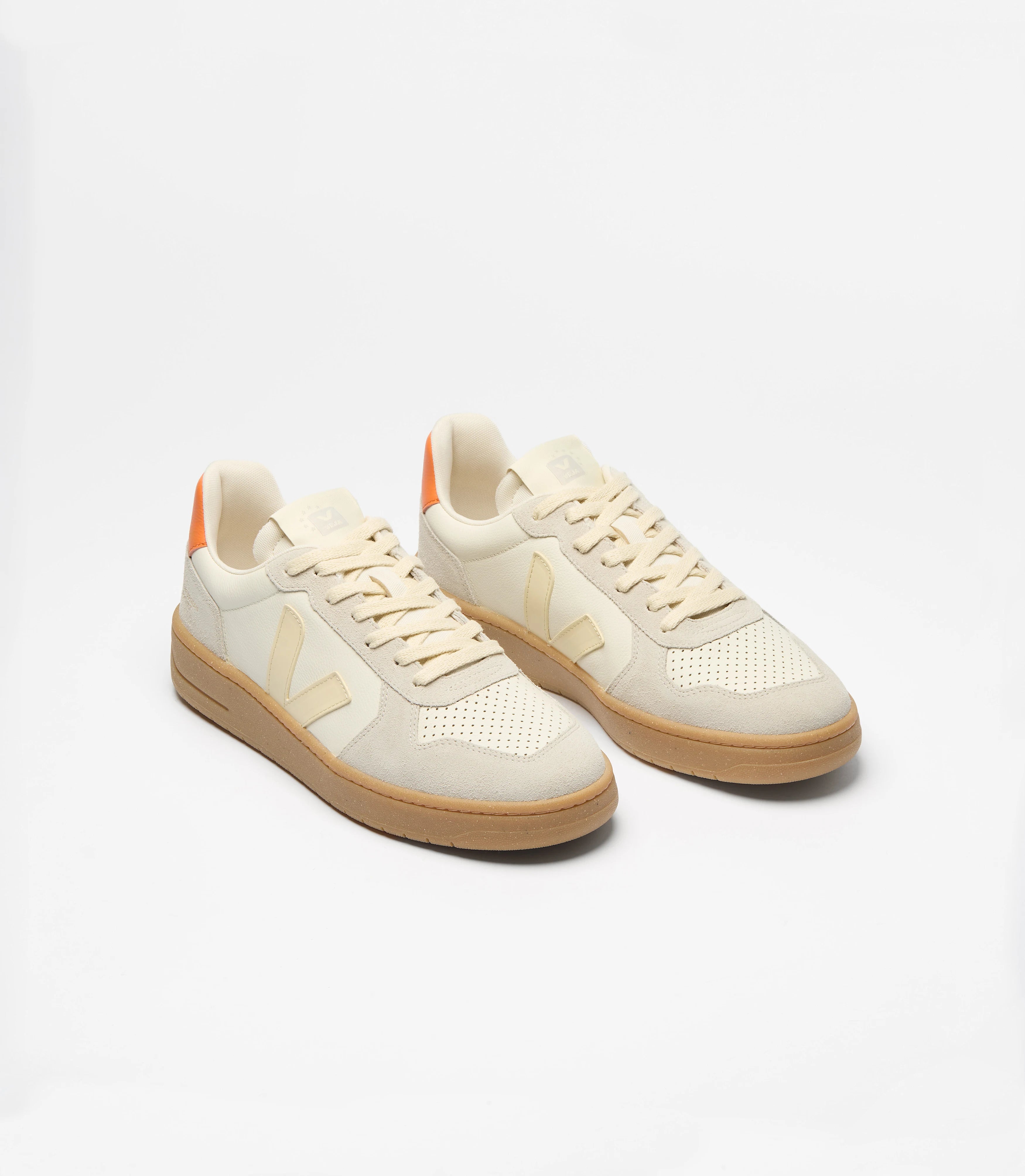 V-82, Grained Leather, pure_calcaire-fury