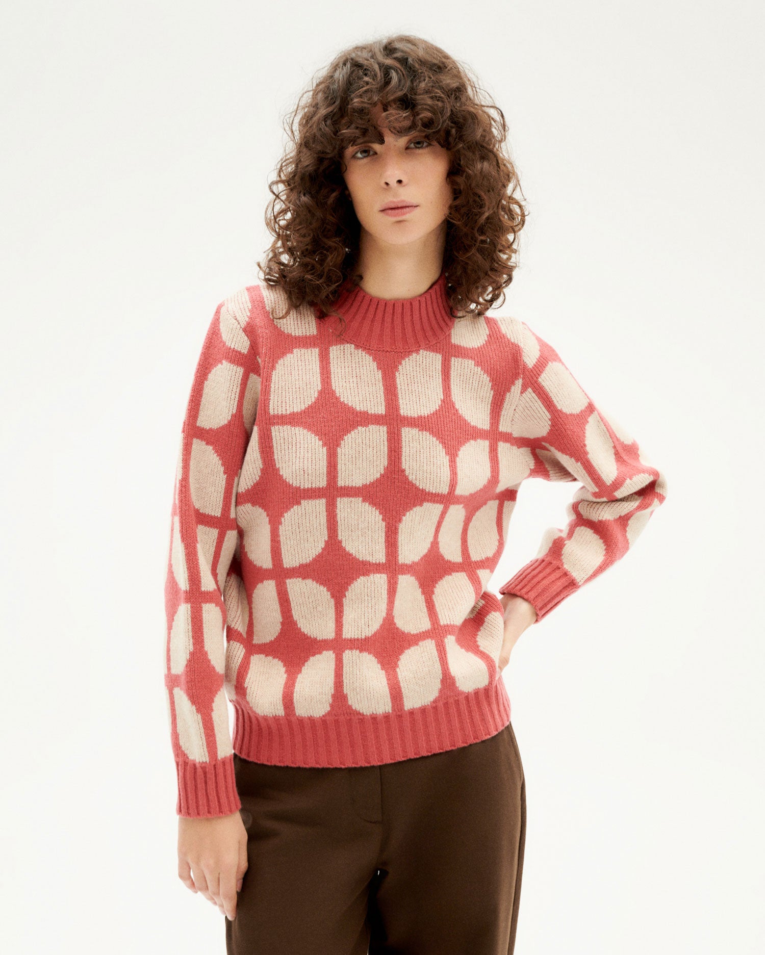 Wallpaper pink ops knitted sweater