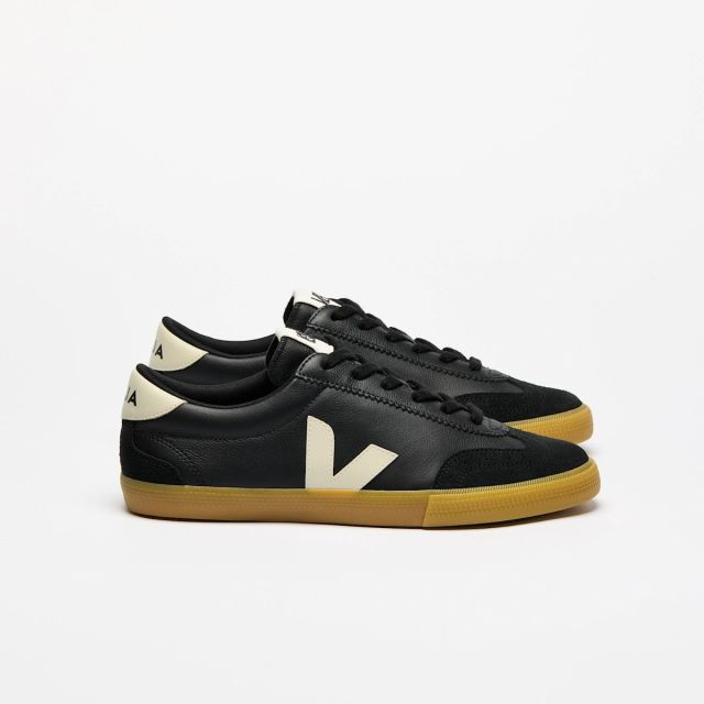 Volley Leather Black Pierre